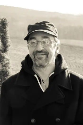 Emilio Van Der Zuiden