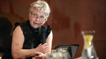 Krystyna Boglar