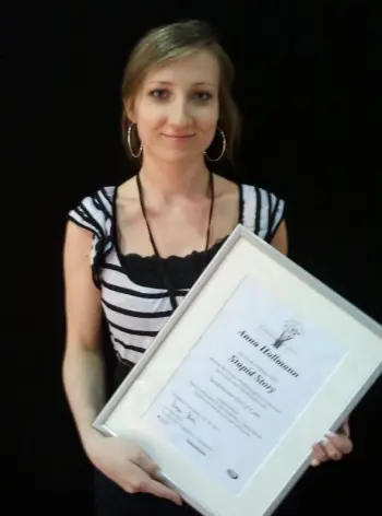 Anna Hollmann