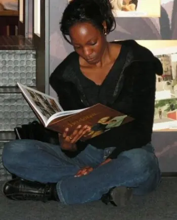 Sylvia Douyé