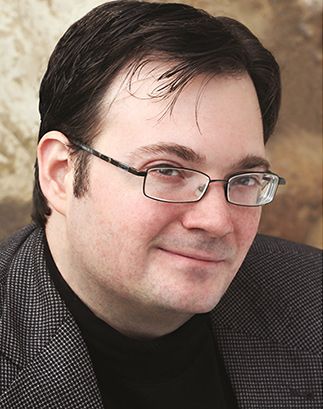 Brandon Sanderson