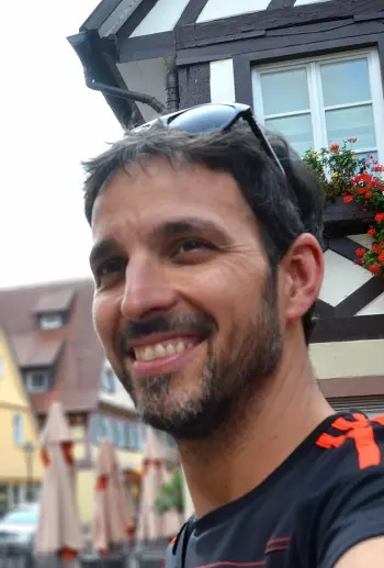 Alex Macho