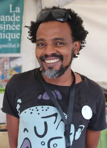 Moniri M'Bae