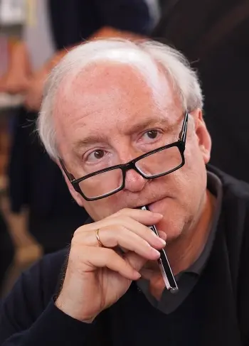 Hubert Védrine