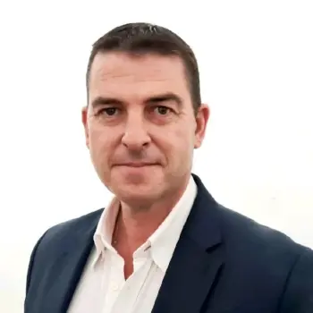 Stéphane Azou