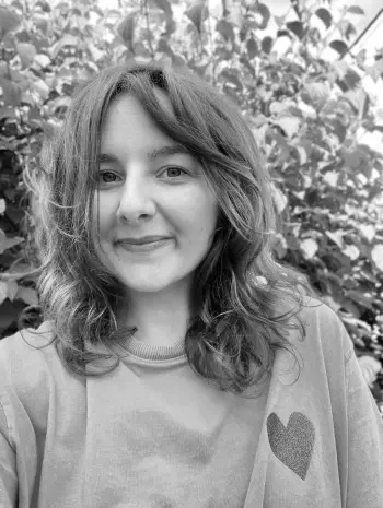 Camille Floue