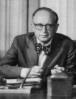 Daniel J Boorstin