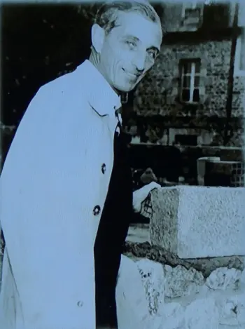 Arnaud De Roquefeuil
