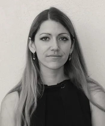 Laura Csajagi