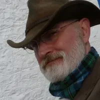 Colin MacNeil