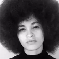 Flora Kam (Flora Kamobi)