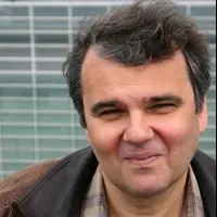 Stephen Desberg