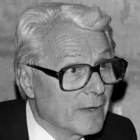 Roger Frison-Roche