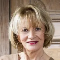 Ève Ruggiéri