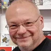 Tony Larivière