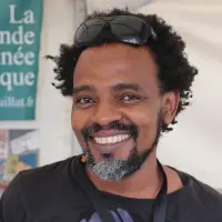 Moniri M'Bae