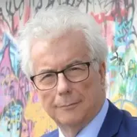Ken Follett