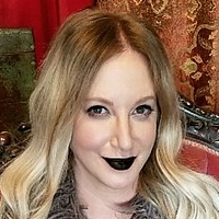 Leigh Bardugo