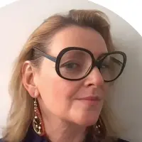 Anne Montouroy