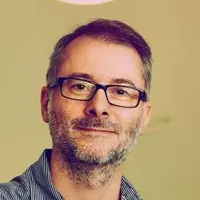 César Pineau