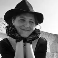 Évelyne