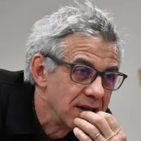 Robert Cara