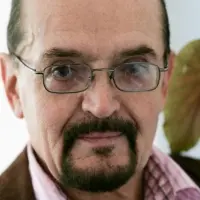 Boguslaw Polch