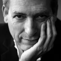 Guy Delcourt