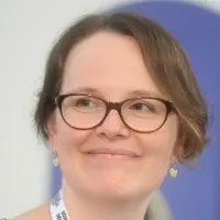 Raina Telgemeier