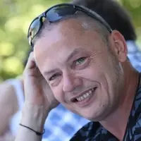 Luc Van Linthout