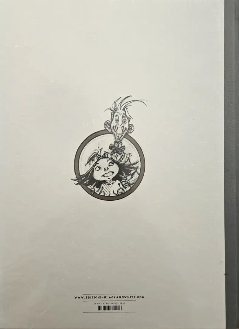 Verso de l'album La Dernière Maison juste avant la Forêt