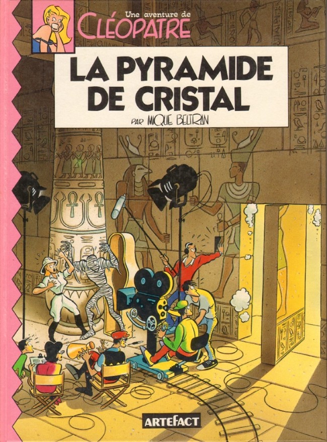 Couverture de l'album Une aventure de Cléopâtre Tome 1 La pyramide de cristal