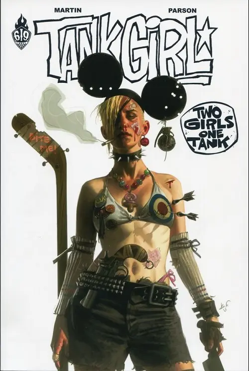 Couverture de l'album Tank Girl Tome 9 Two girls one tank