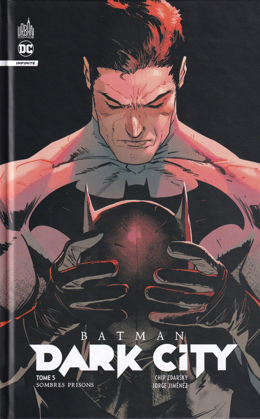 Couverture de l'album Batman - Dark City Tome 5 Sombres prisons