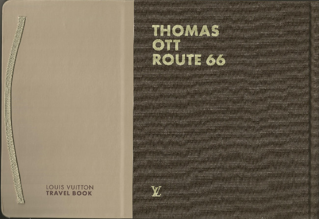 Verso de l'album Louis Vuitton Travel Book Route 66