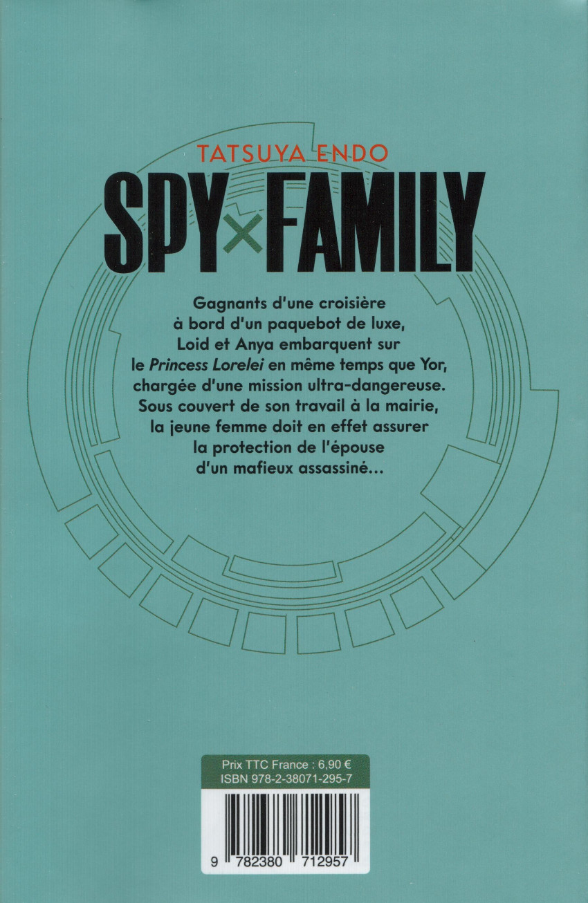 Verso de l'album Spy x Family 8