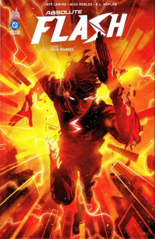 Couverture de l'album Absolute Flash Tome 1 Deux Mondes