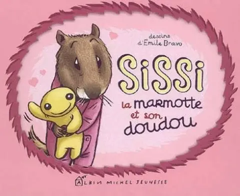Sissi la marmotte et son doudou