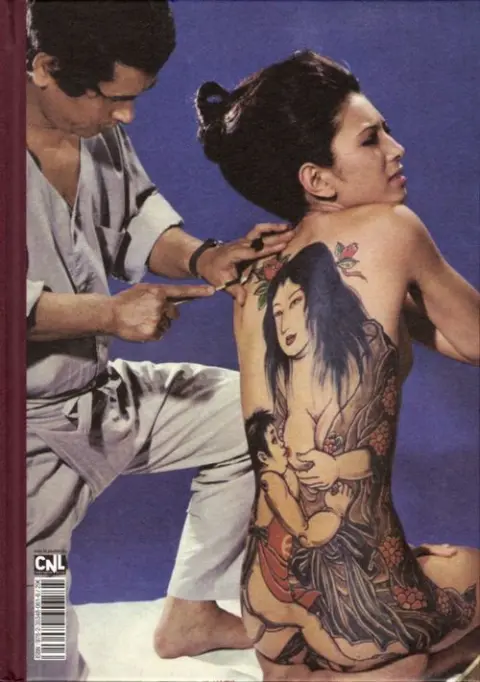 Verso de l'album Sex & Fury