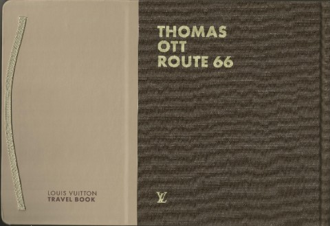 Verso de l'album Louis Vuitton Travel Book Route 66