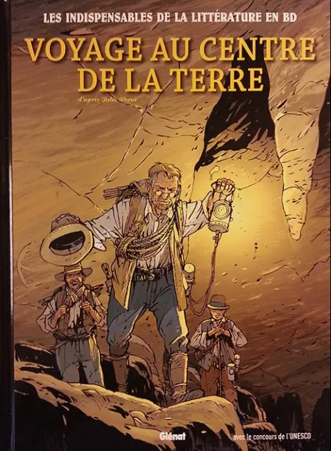 Couverture de l'album Les Indispensables de la Littérature en BD Tome 9 Voyage au centre de la Terre