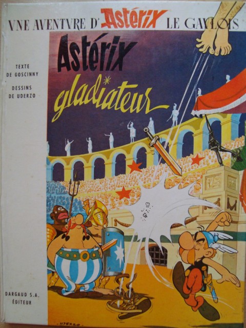 Couverture de l'album Astérix Tome 4 Astérix gladiateur