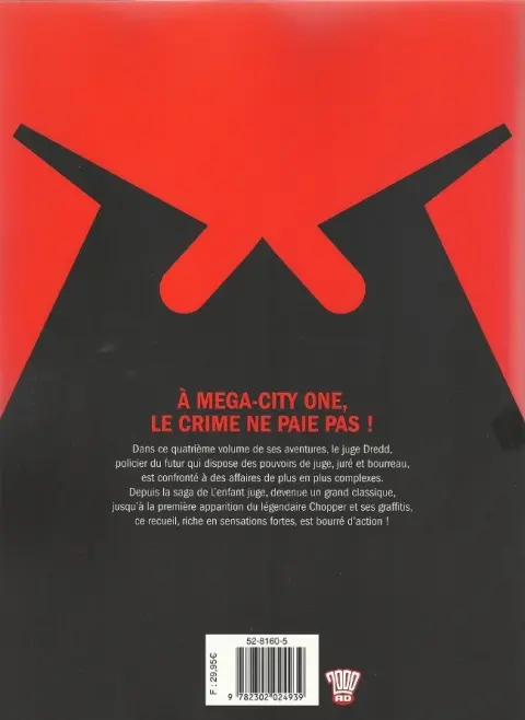 Verso de l'album Judge Dredd Intégrale 04