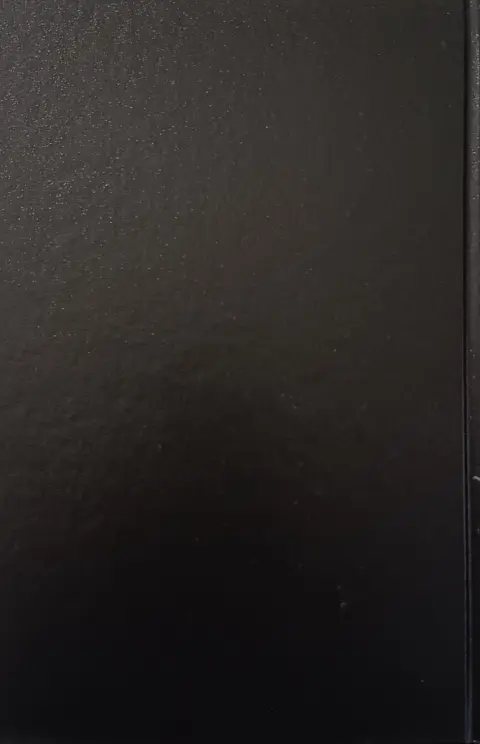 Verso de l'album Strange Academy Première Promo