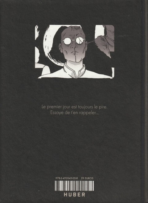 Verso de l'album Under Earth