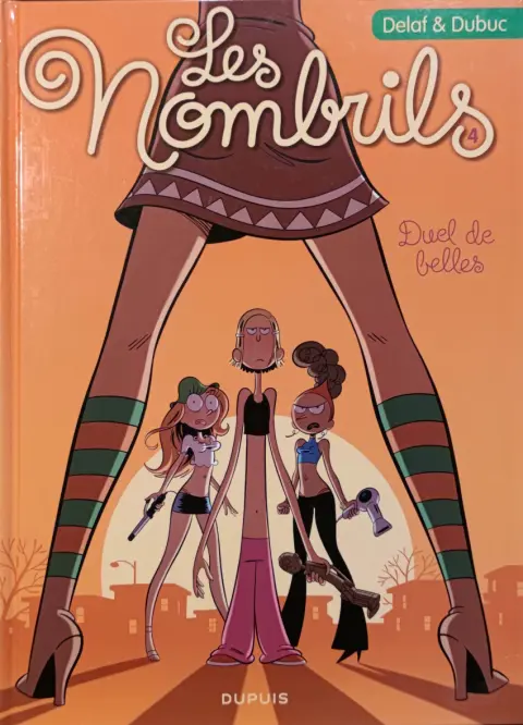 Couverture de l'album Les Nombrils Tome 4 Duel de belles