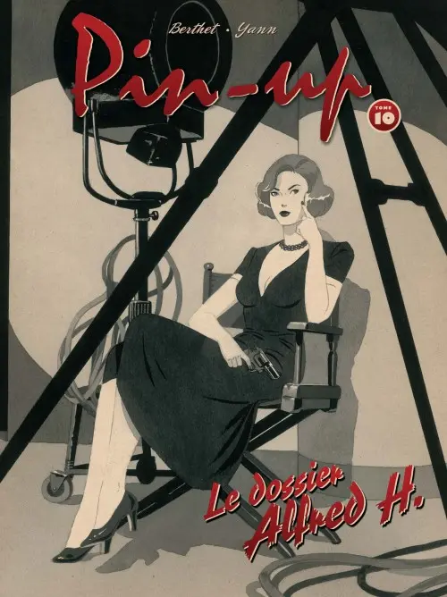 Couverture de l'album Pin-up 10 Le dossier Alfred H.