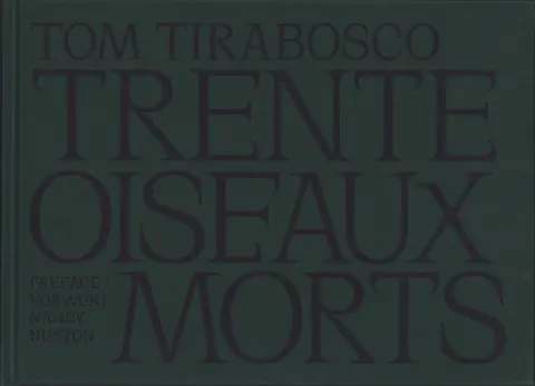 Trente oiseaux morts