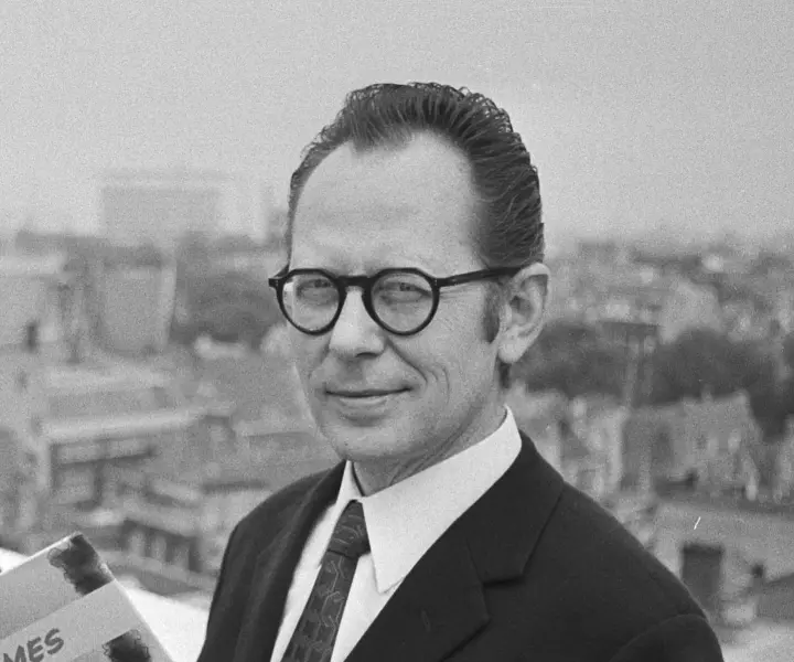 Maurice de Bevere, dit Morris (Peters, Hans / Anefo)